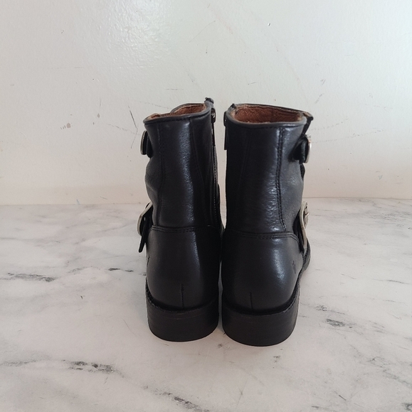 Frye Vicky Black Leather Moto Buckle Ankle Boots 6.5 NEW - Picture 6 of 8
